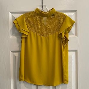 Sz small gold blouse